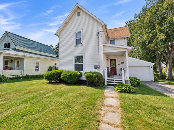 22 Mack Avenue, Shelby, OH 44875