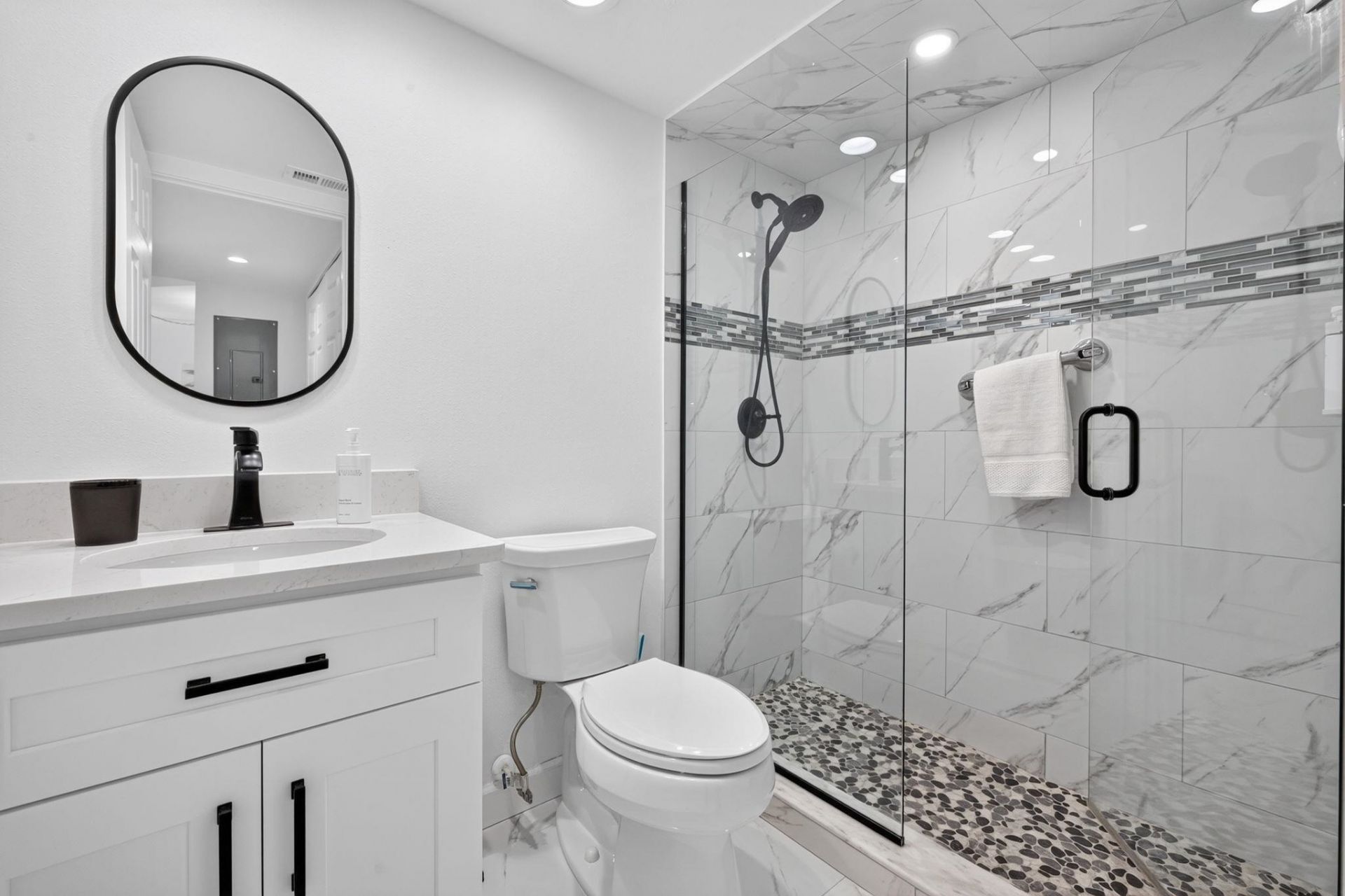 1919 Olde Middle Gulf Dr, Unit 102, Sanibel, FL 33957 Photo