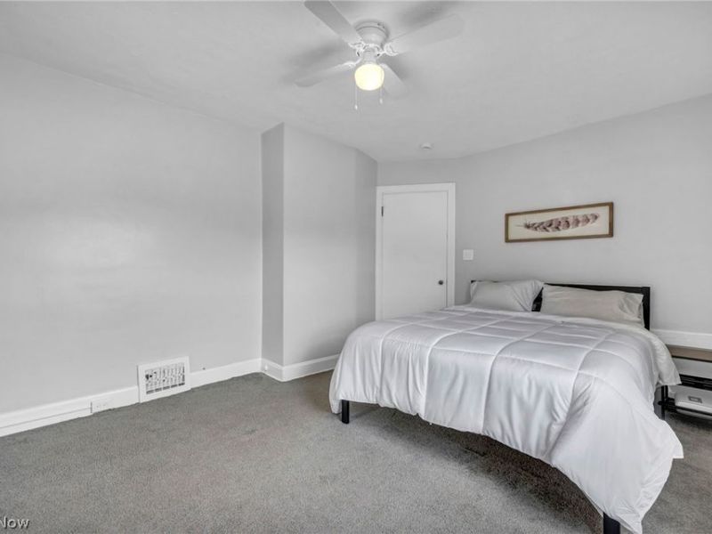 19413 Ridgewood Avenue, Warrensville Heights, OH 44122 Photo 18