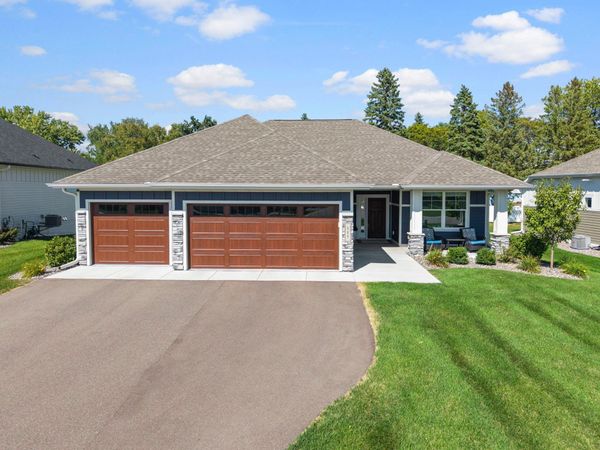 111 Creekside Bay SE, Saint Michael, MN 55376