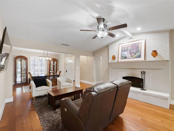1602 Meadowglen Lane, Mesquite, TX 75150