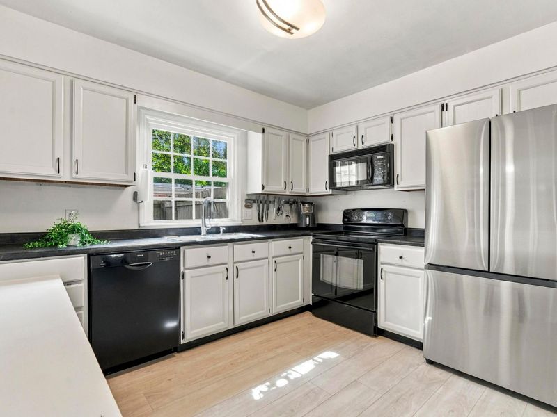 2811 Chateau Circle S, Unit 36, Upper Arlington, OH 43221 Photo 19