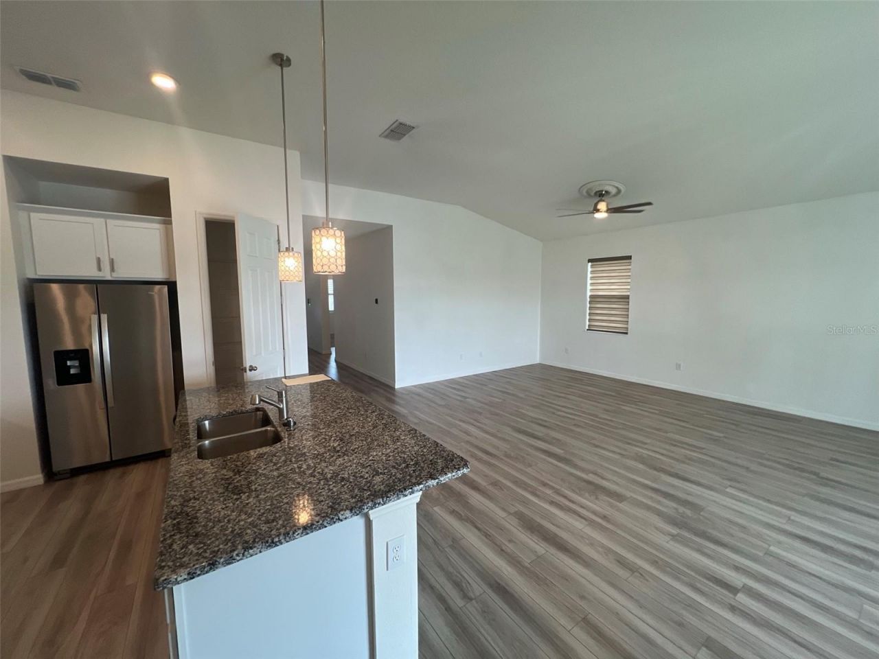3504 74th Avenue Circle E, Sarasota, FL 34243 Photo