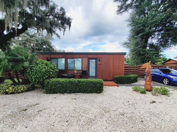 11008 N US HIGHWAY 301 , THONOTOSASSA, FL 33592