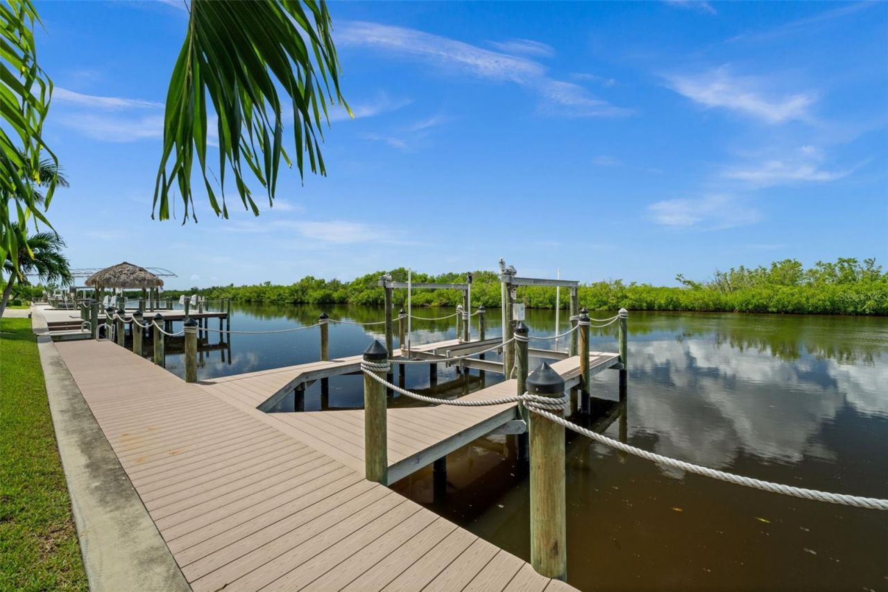 214 Old Burnt Store Road S, Cape Coral, FL 33991 Photo