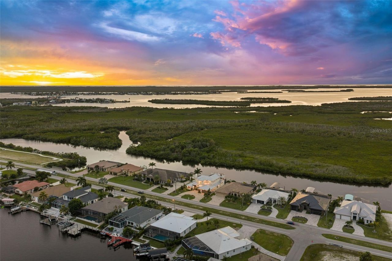 214 Old Burnt Store Road S, Cape Coral, FL 33991 Photo