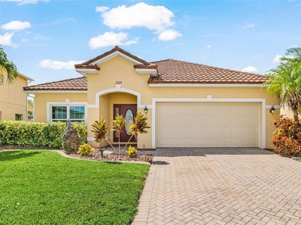 2229 CAPE HEATHER CIRCLE , CAPE CORAL, FL 33991