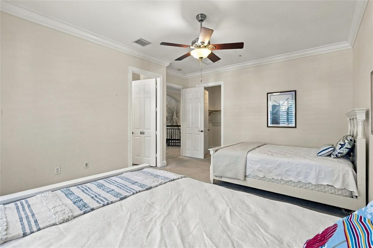 9010 Cascada Way, Unit 201, Naples, FL 34114 Photo