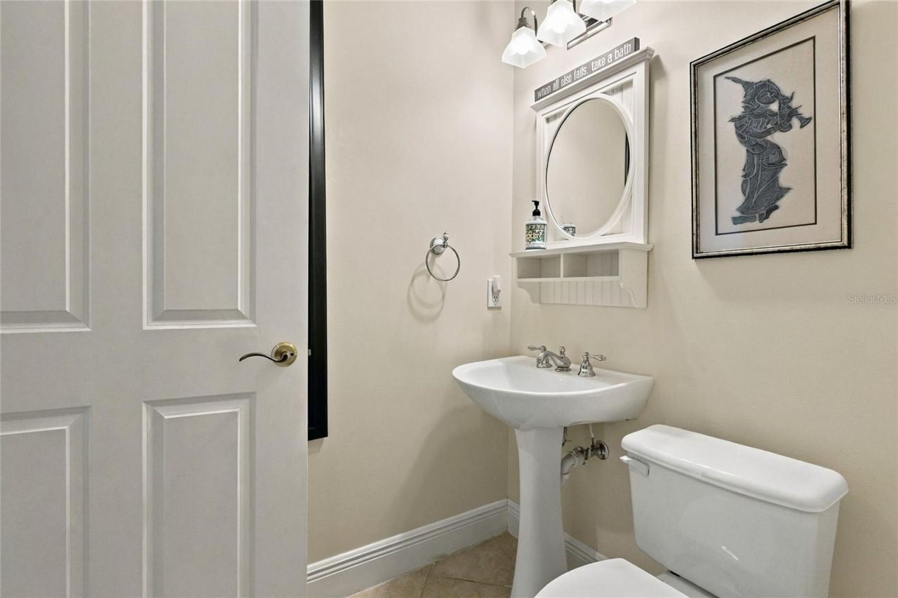 9010 Cascada Way, Unit 201, Naples, FL 34114 Photo
