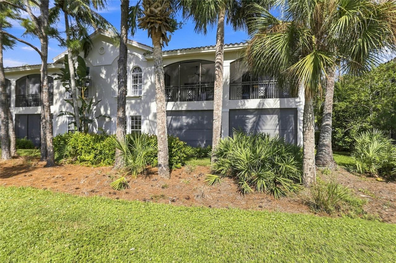 9010 Cascada Way, Unit 201, Naples, FL 34114 Photo