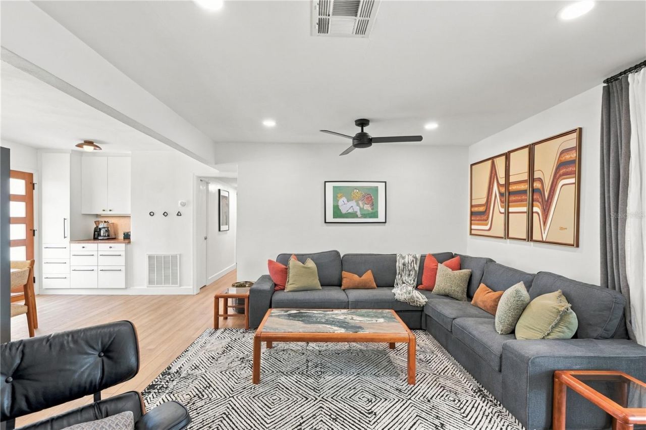 303 Halsey Street, Orlando, FL 32839 Photo