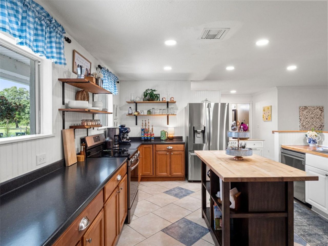 2827 Hammock Grove Rd , Groveland, FL 34736 Photo