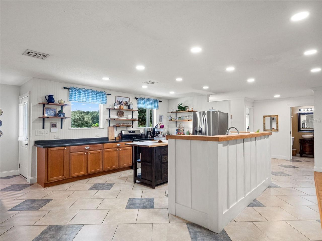 2827 Hammock Grove Rd , Groveland, FL 34736 Photo