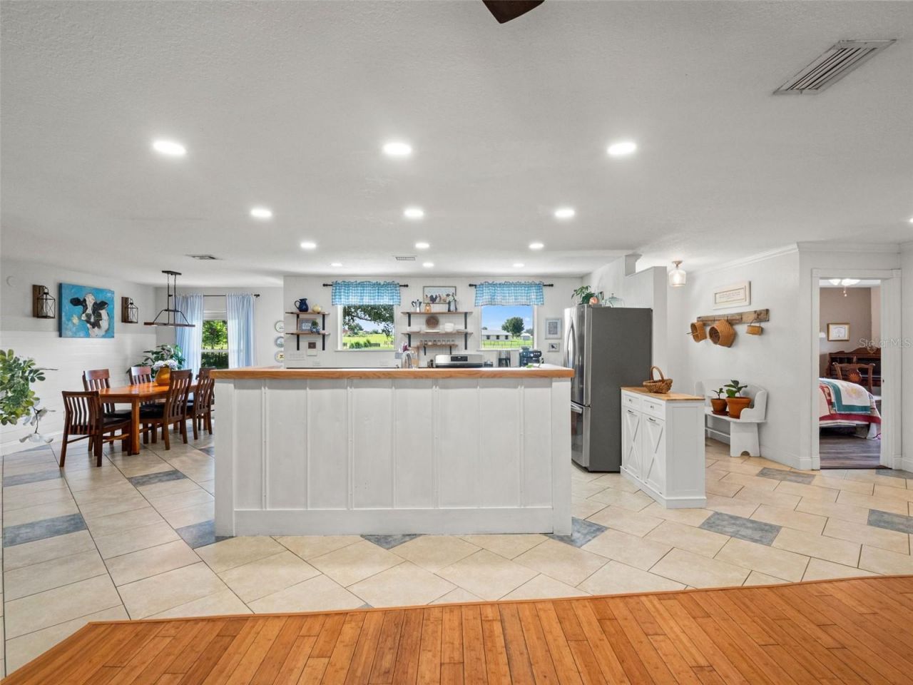 2827 Hammock Grove Rd , Groveland, FL 34736 Photo