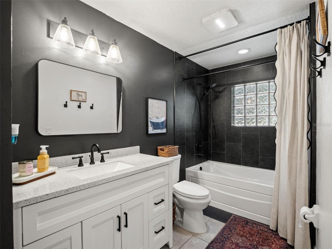2827 Hammock Grove Rd , Groveland, FL 34736 Photo