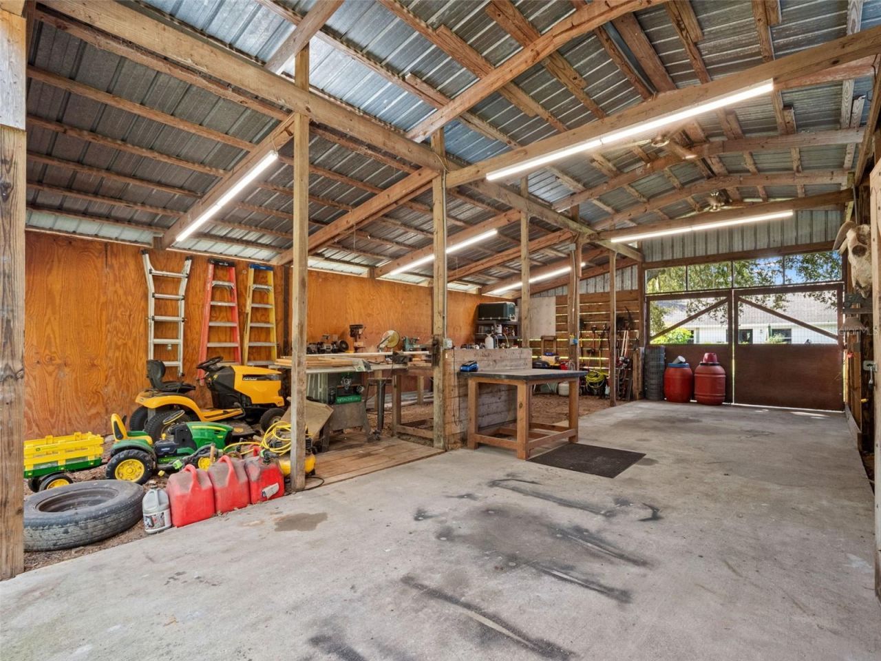 2827 Hammock Grove Rd , Groveland, FL 34736 Photo