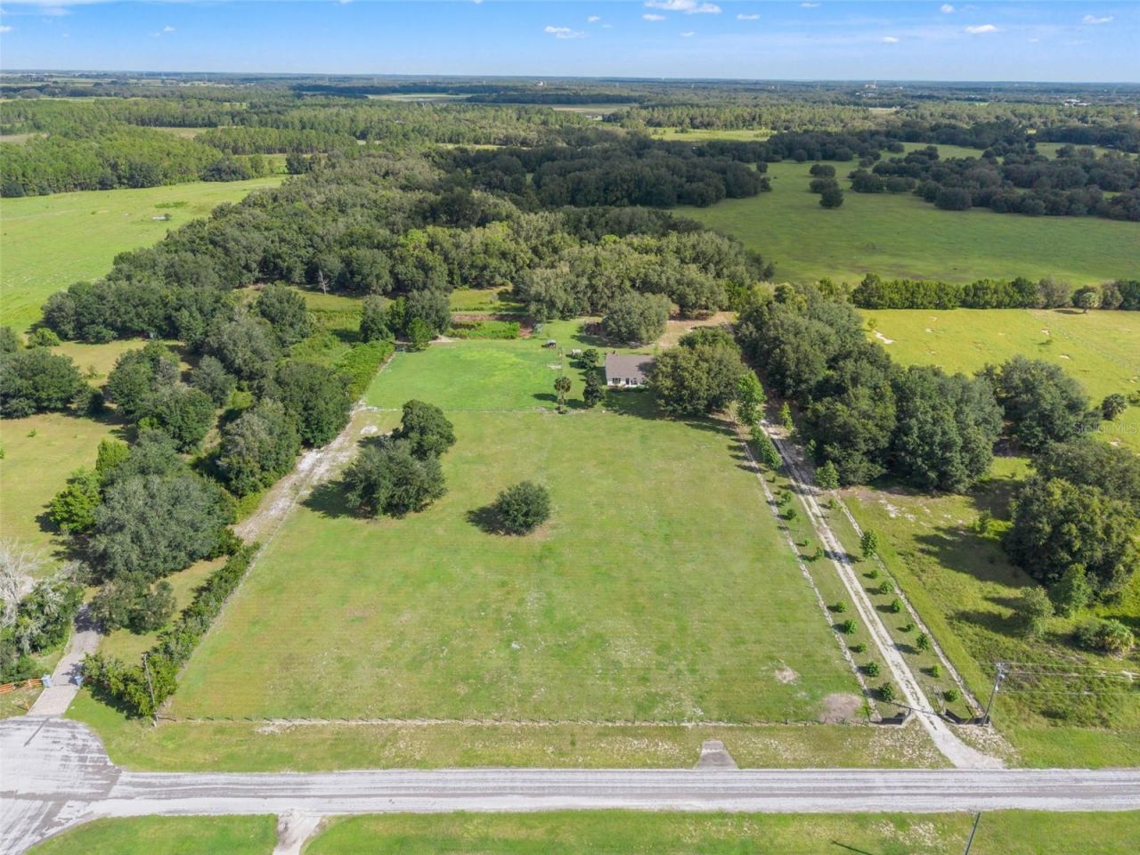 2827 Hammock Grove Rd , Groveland, FL 34736 Photo