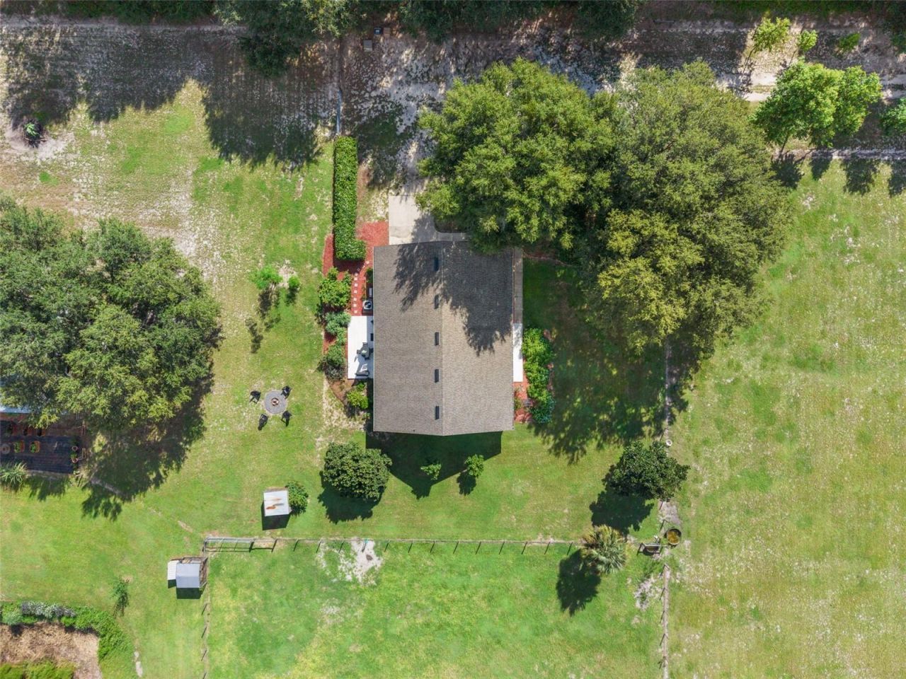 2827 Hammock Grove Rd , Groveland, FL 34736 Photo