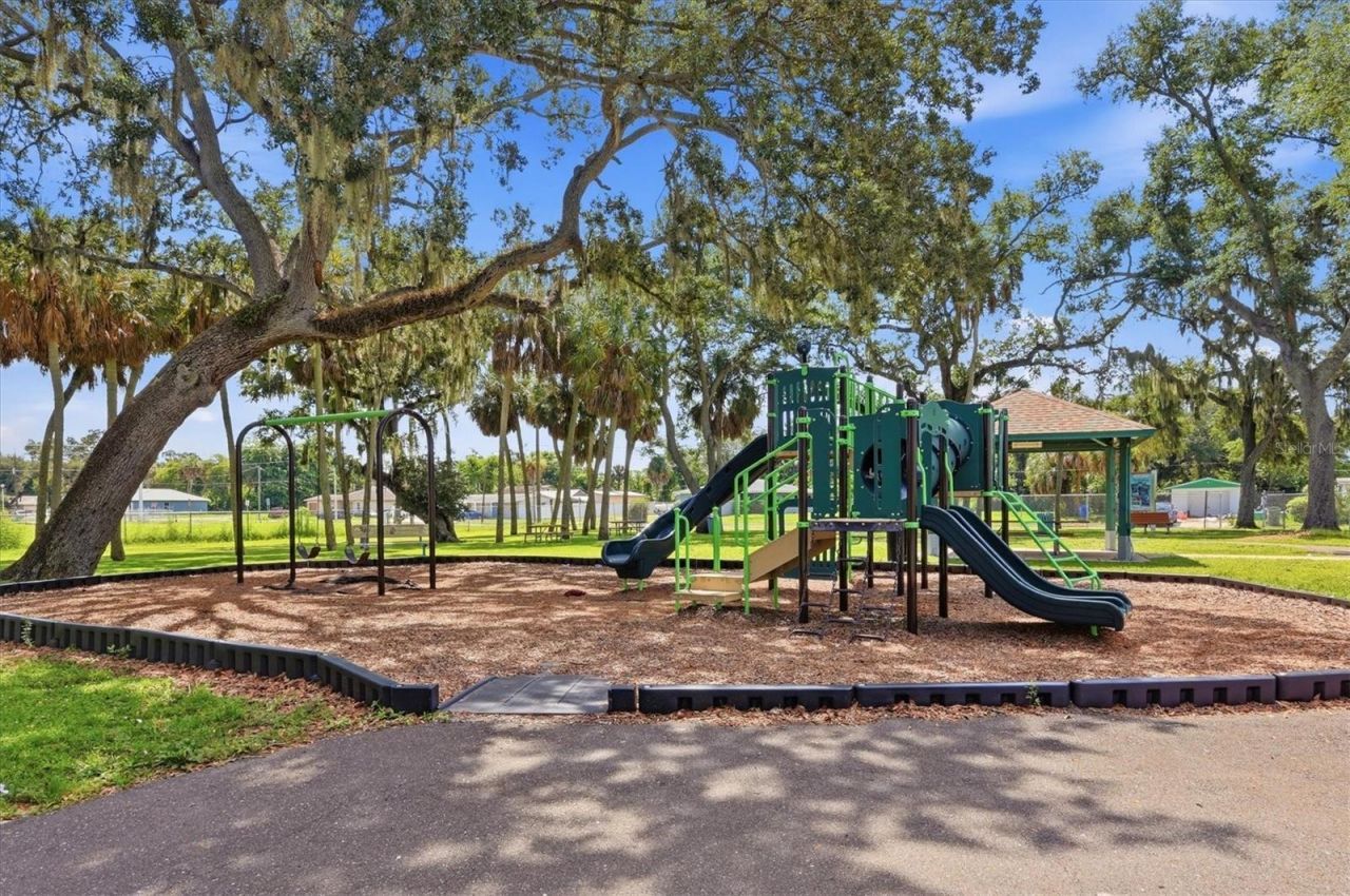 3021 14th Street E, Bradenton, FL 34208 Photo