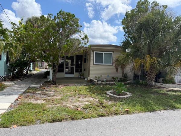 800 CHESAPEAKE DRIVE , Unit 43, TARPON SPRINGS, FL 34689