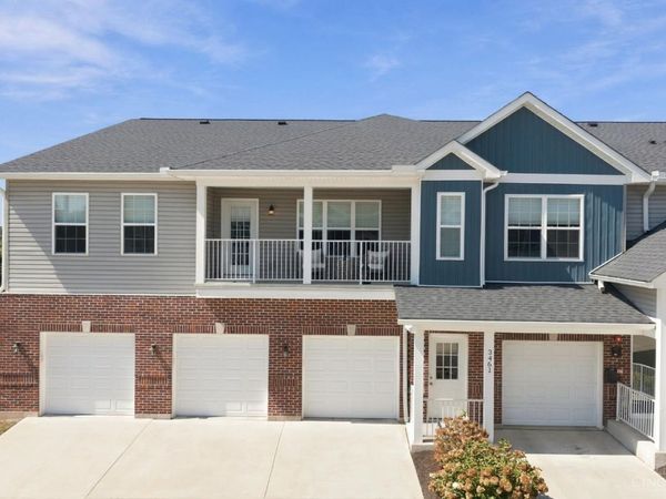 3461 Chestnut Park Lane, Unit 204, Miami Twp, OH 45002