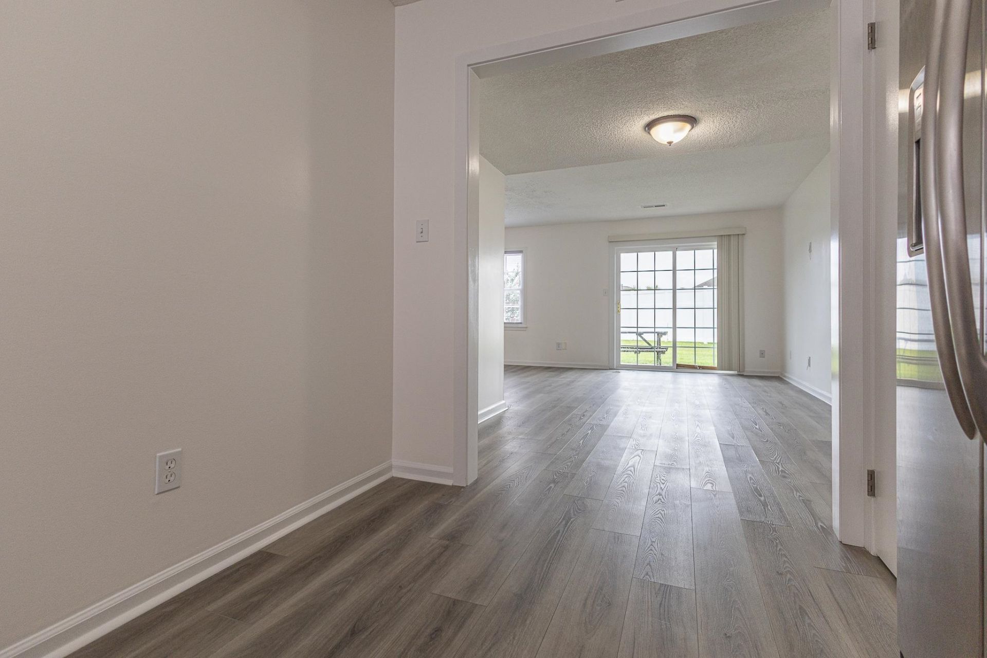 1709 Fawn Vista Dr. N  Photo 6