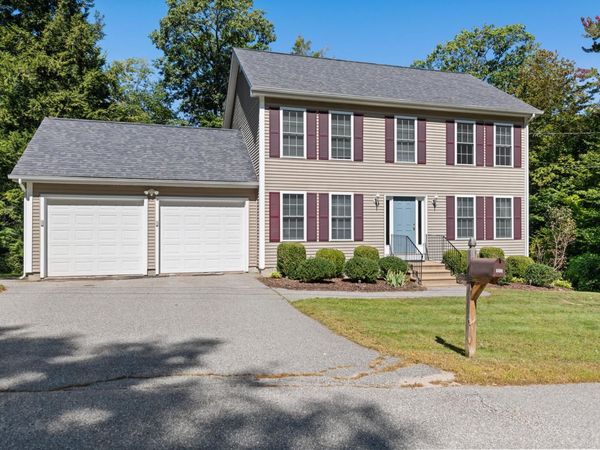 112 Robieson Drive, Bristol, NH 03222