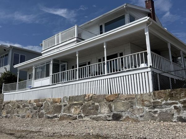 15 Beach Street Ct, Gloucester, MA 01930