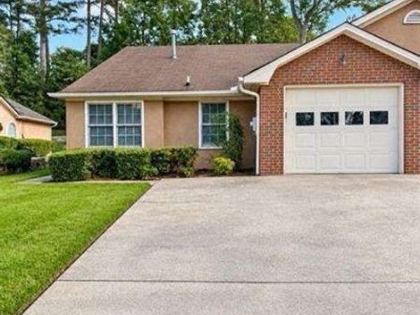 7109 Woodridge Lane, Union City, GA 30291