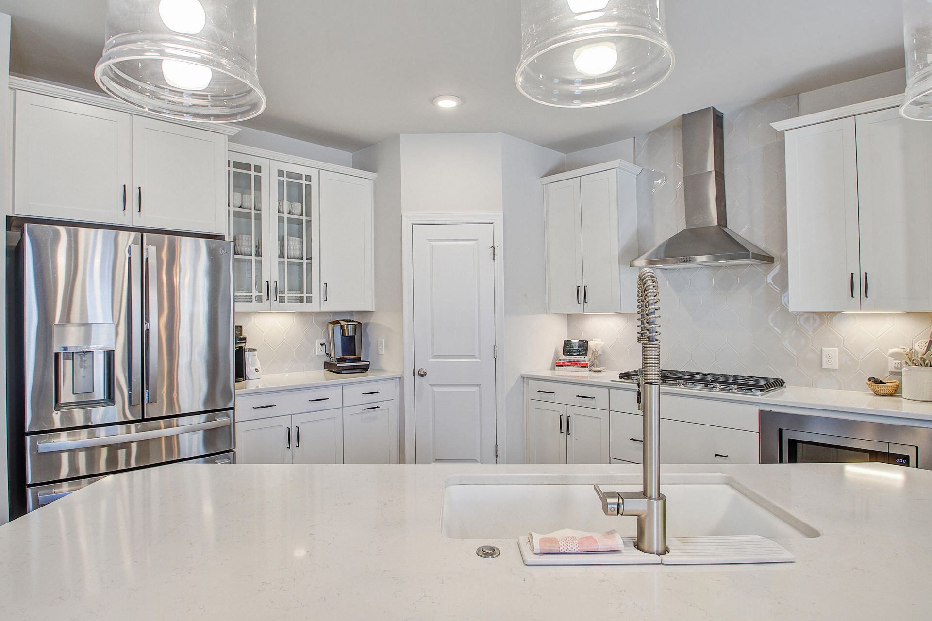 522 Spring Hollow Drive Photo 12