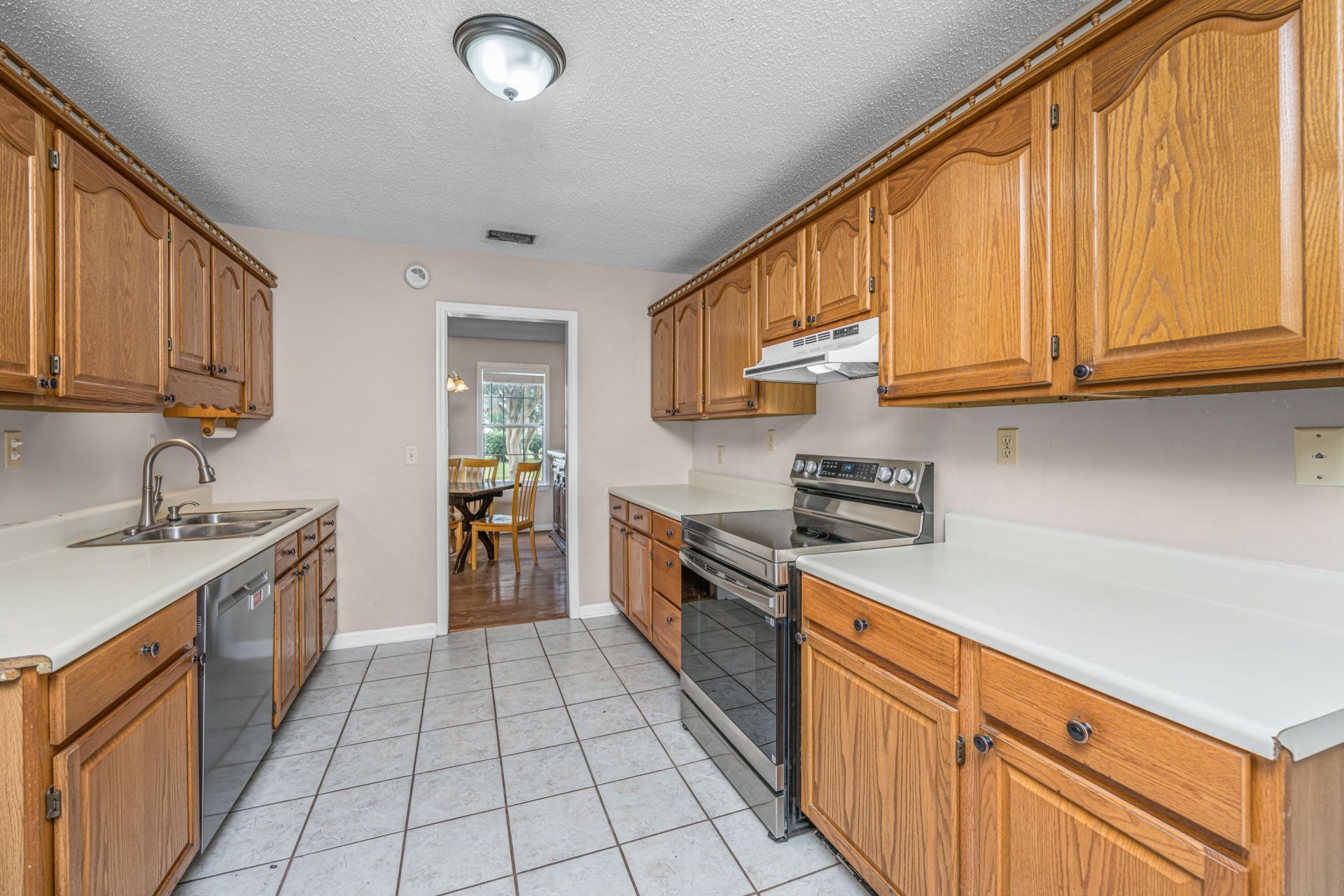 120 Trestlewood Drive Photo 11