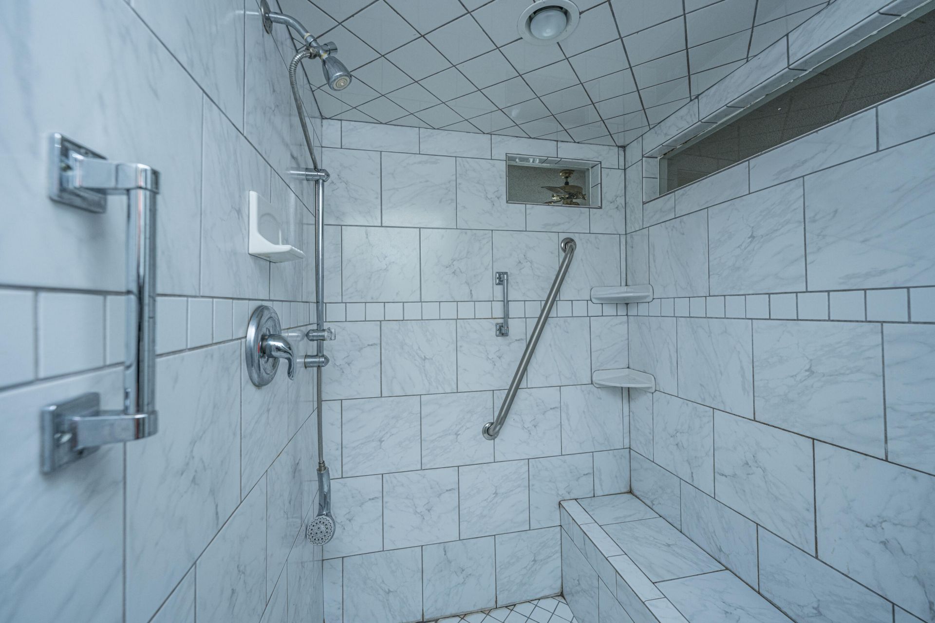 120 Trestlewood Drive Photo 36