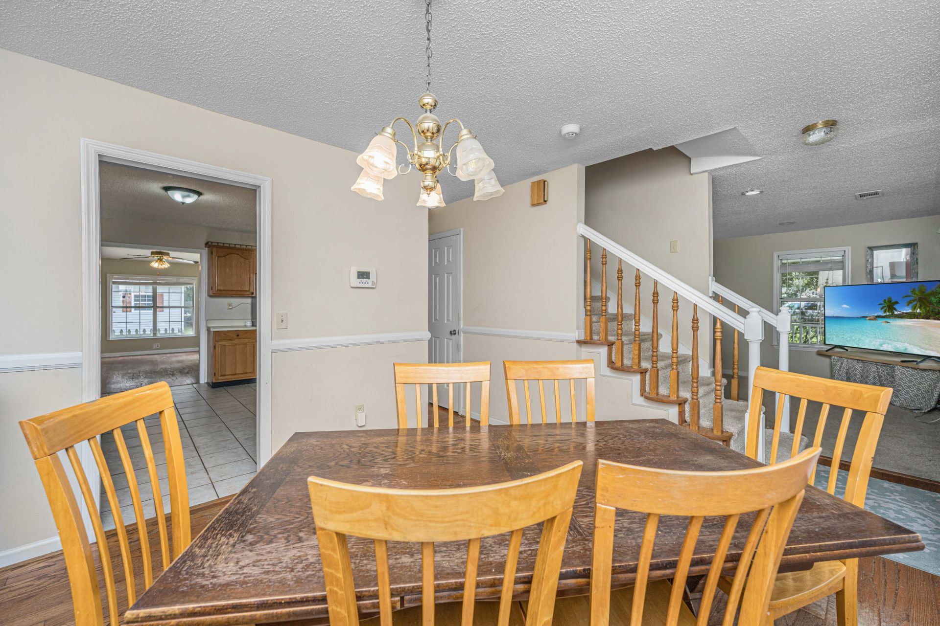 120 Trestlewood Drive Photo 6