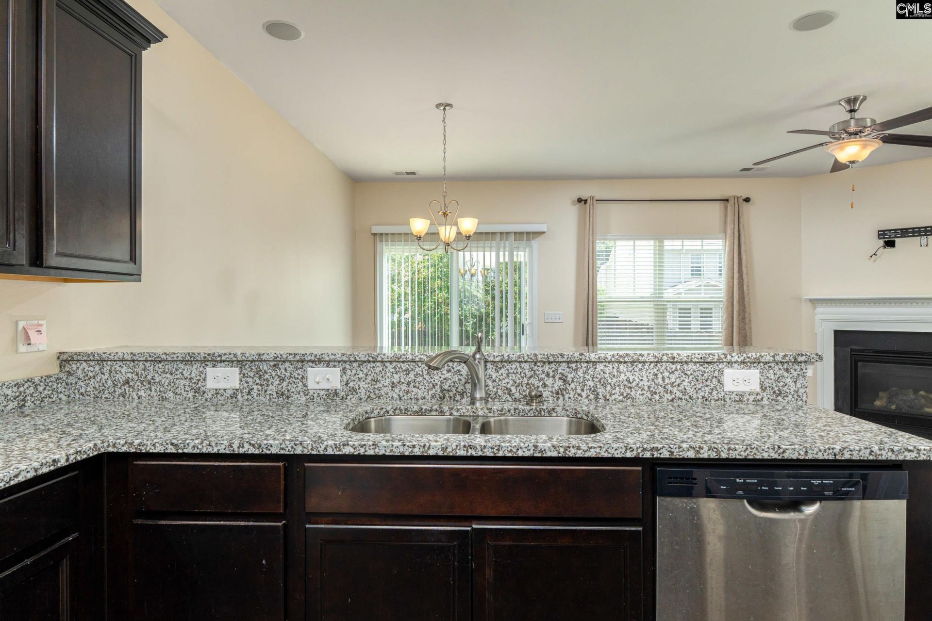 120 Brewers Oak Lane  Photo 5