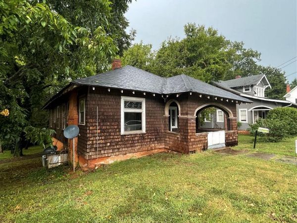 530 Council Street , Salisbury, NC 28144