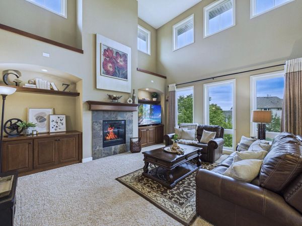 6276 Peony Lane N, Maple Grove, MN 55311
