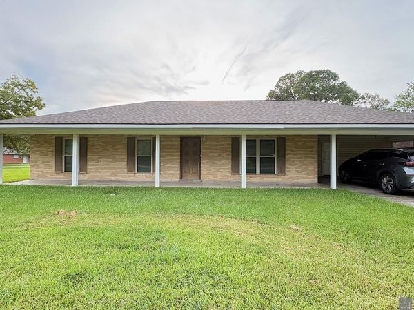 14093 Golden Leaf St, Gonzales, LA 70737