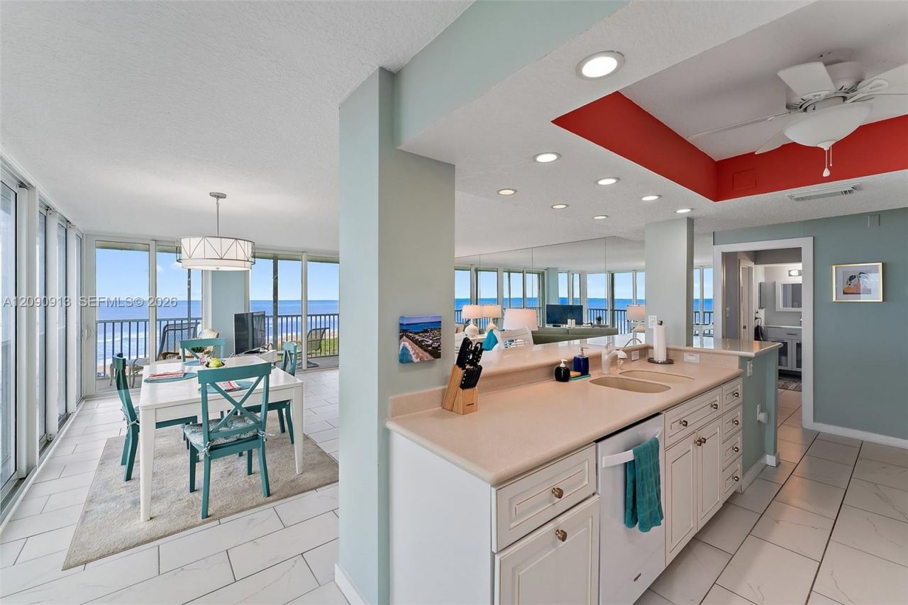 669 NE Plantation Rd , Unit 406, Hutchinson Island, FL 34996 Photo