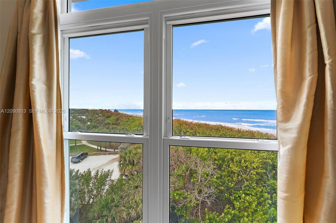 669 NE Plantation Rd , Unit 406, Hutchinson Island, FL 34996 Photo