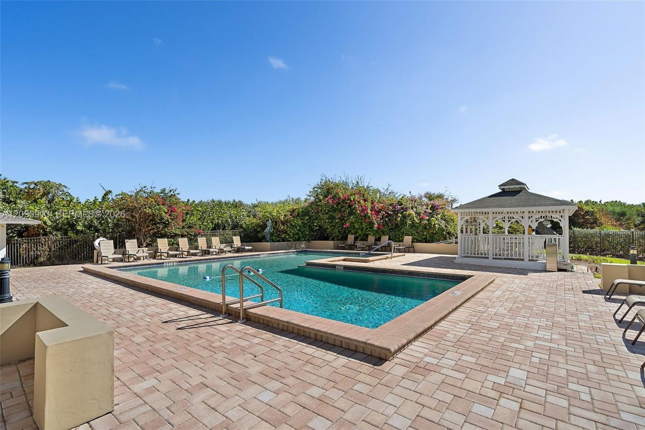 669 NE Plantation Rd , Unit 406, Hutchinson Island, FL 34996 Photo