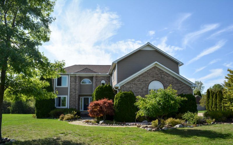 25548 Winding Creek Drive, New Boston, MI 48164 Main Photo