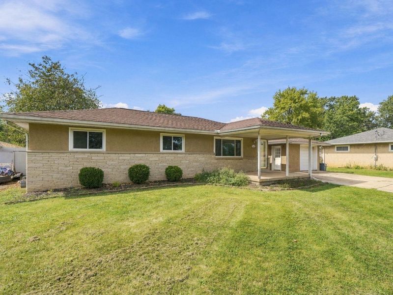 341 N Grener Avenue, Columbus, OH 43228 Photo 11