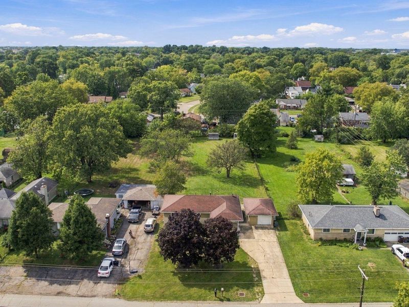 341 N Grener Avenue, Columbus, OH 43228 Photo 2