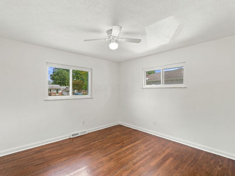 341 N Grener Avenue, Columbus, OH 43228 Photo 31