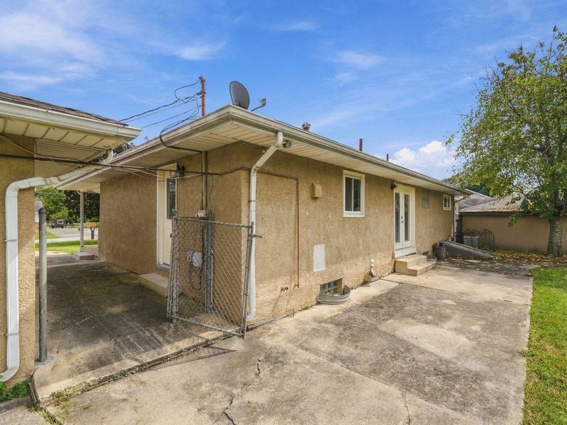 341 N Grener Avenue, Columbus, OH 43228 Photo 47
