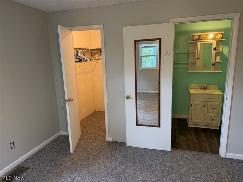 606 E First Street, Uhrichsville, OH 44683 Photo 16