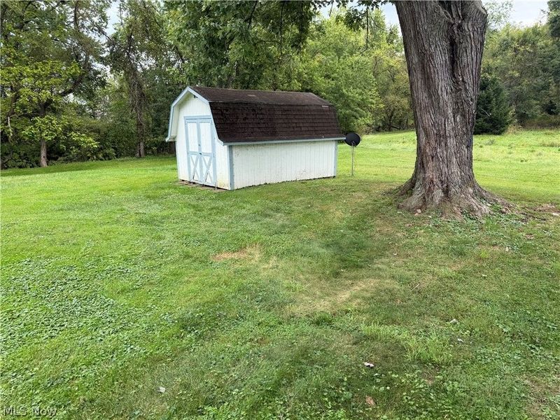 606 E First Street, Uhrichsville, OH 44683 Photo 23