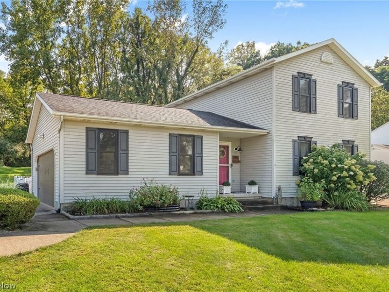 458 Derbyshire Road, Green, OH 44319 Photo 36