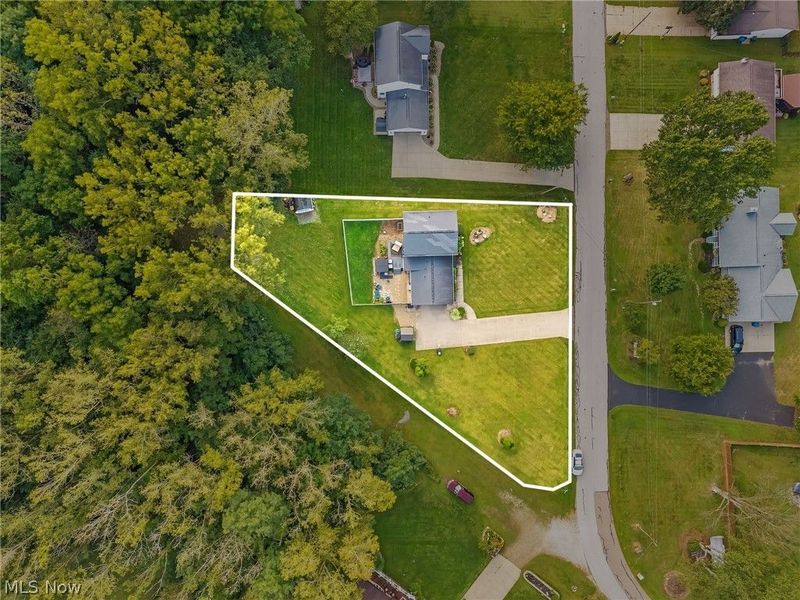 458 Derbyshire Road, Green, OH 44319 Photo 5