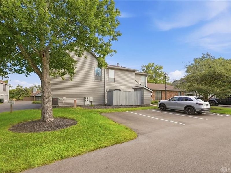 2826 Foxwood Court, Miamisburg, OH 45342 Photo 3